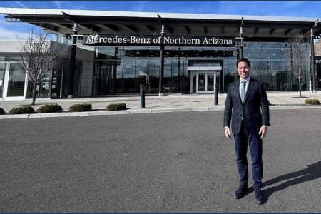 Automotive News feature image for Todd Blue returning to automotive retail
